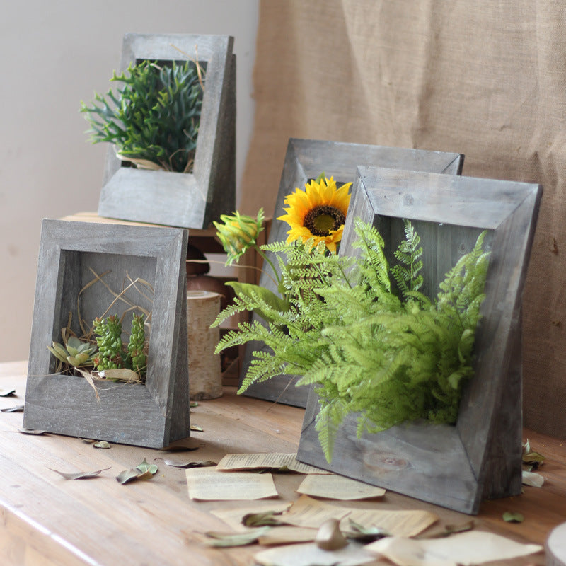 Frame made of Solid Wood | High & Bury
