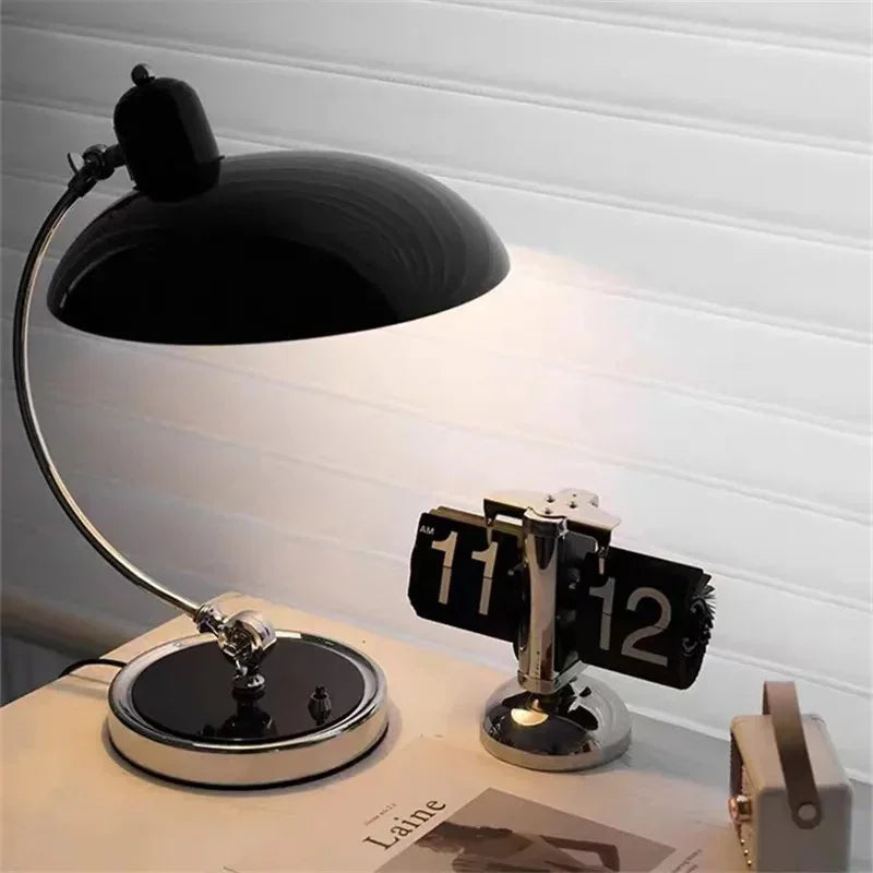 Fryfesa Table Lamp