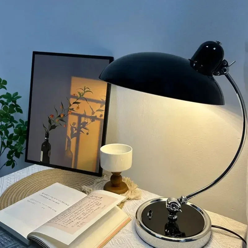 Fryfesa Table Lamp
