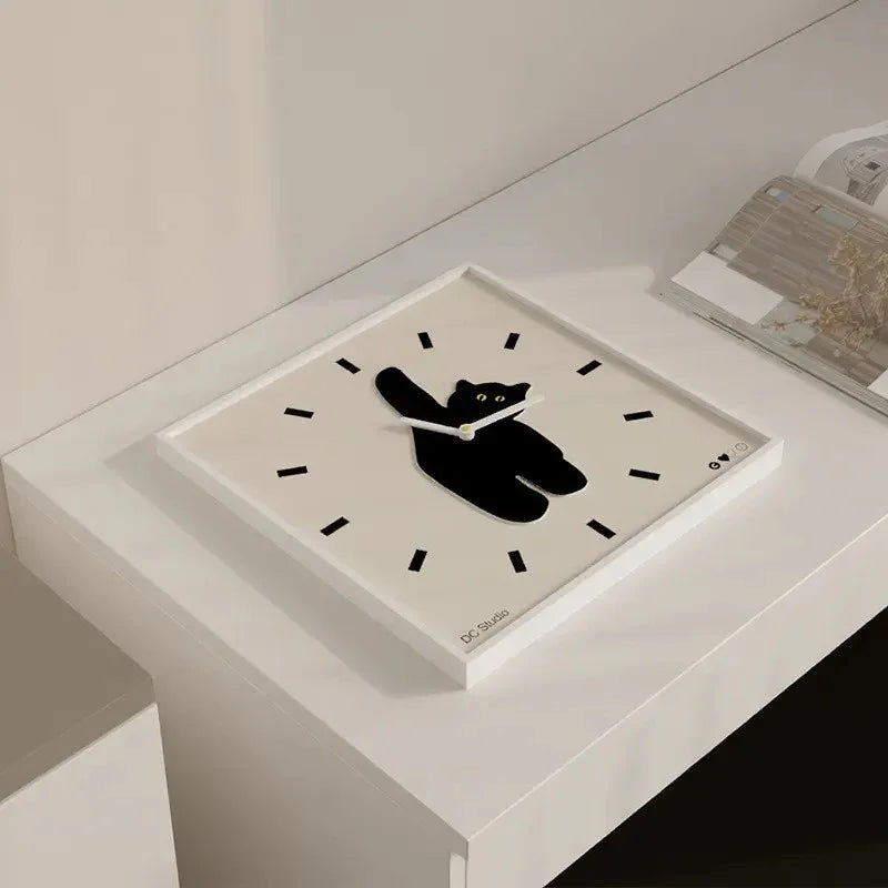 Fryvirra Wall Clock