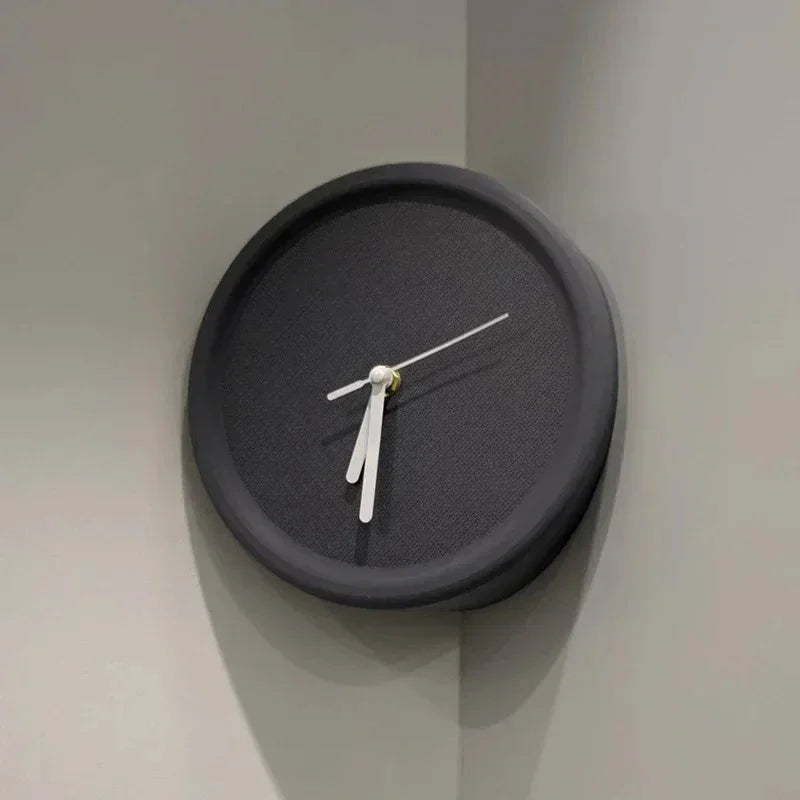 Fryvvia Wall Clock