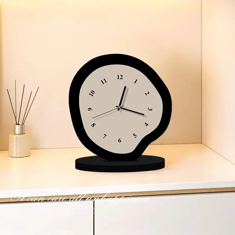 Gilfia Table Clock