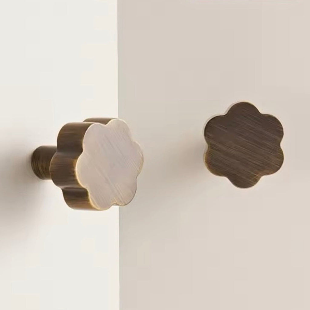 Gilmora Brass Cabinet Knob