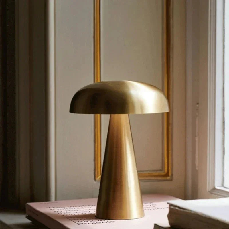 Giltia Ridge Portable Lamp