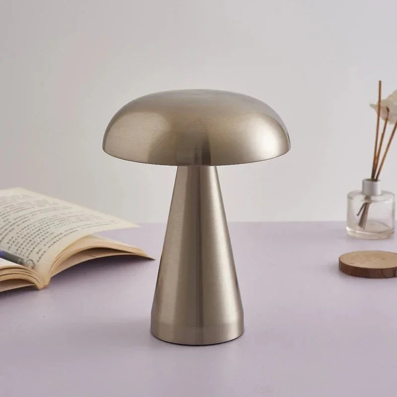 Giltia Ridge Portable Lamp