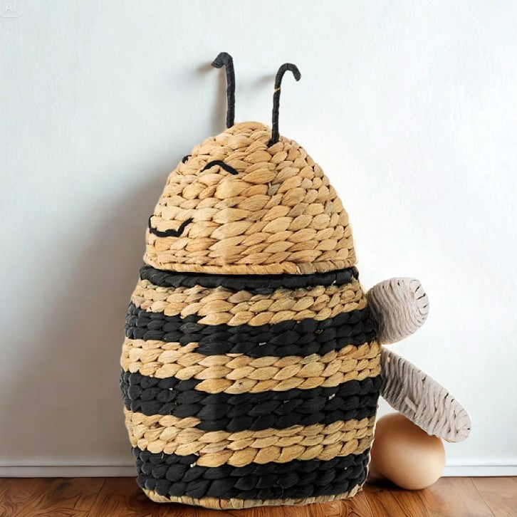 Handcrafted Decoration Basket made of Natural Materials | High & Bury