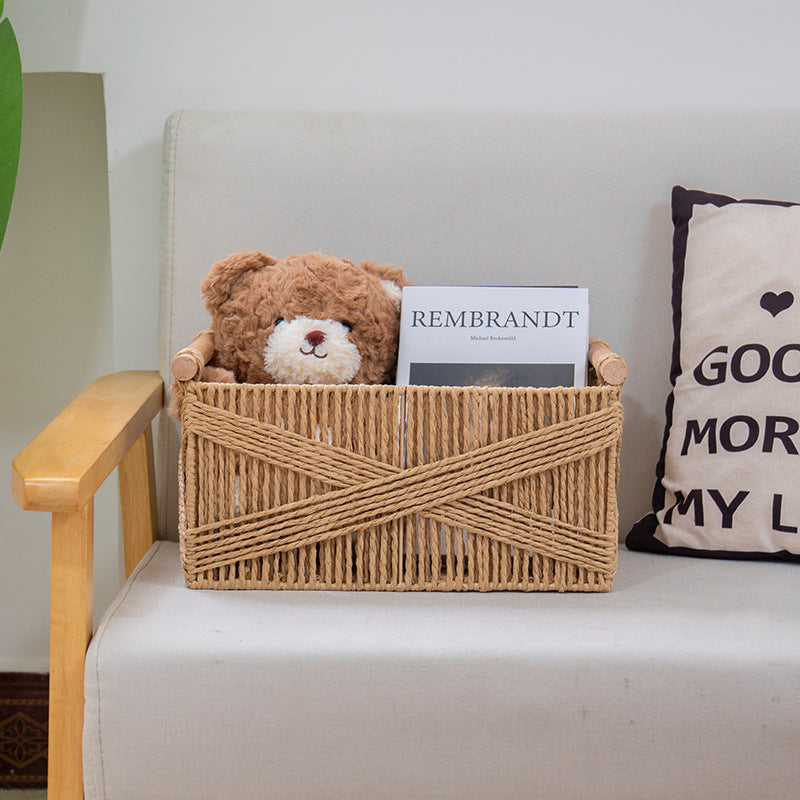 Handcrafted Storage Basket made of Braided Natural Material | High & Bury