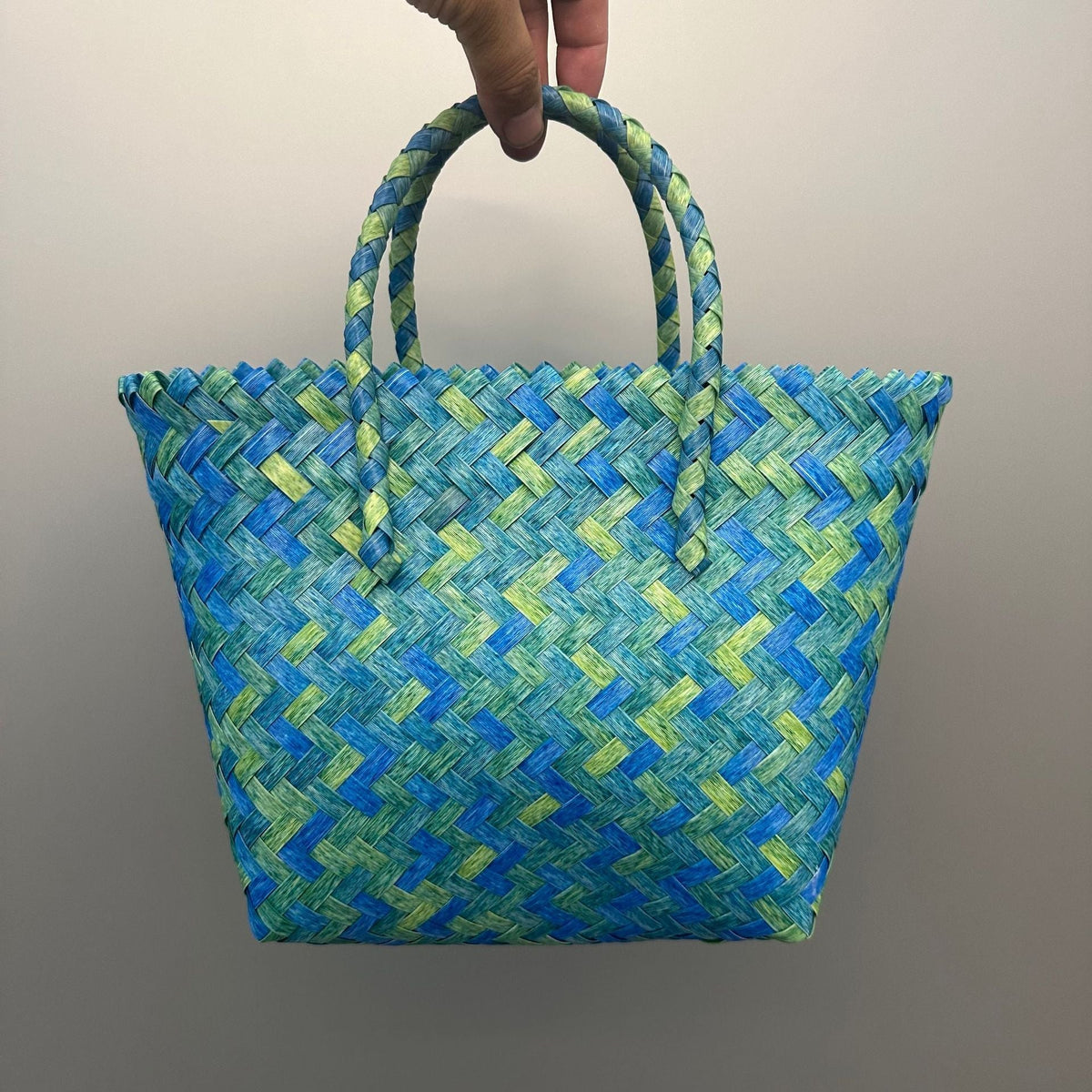 Handcrafted Straw Bag | High & Bury