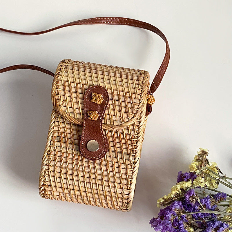 Handcrafted Tote Bag made of Braided Rattan | High & Bury
