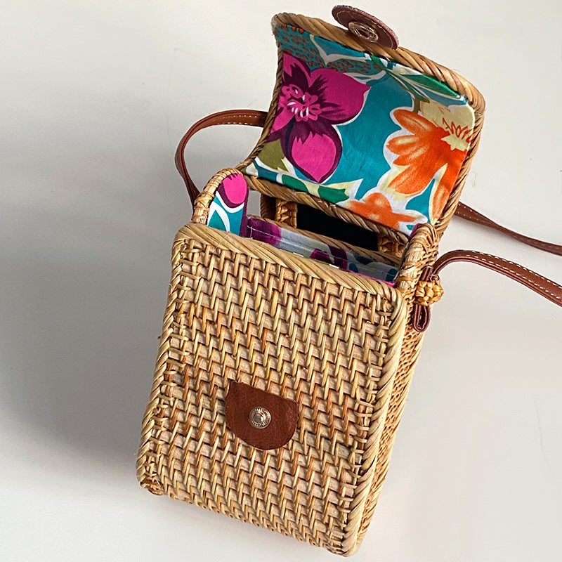 Handcrafted Tote Bag made of Braided Rattan | High & Bury
