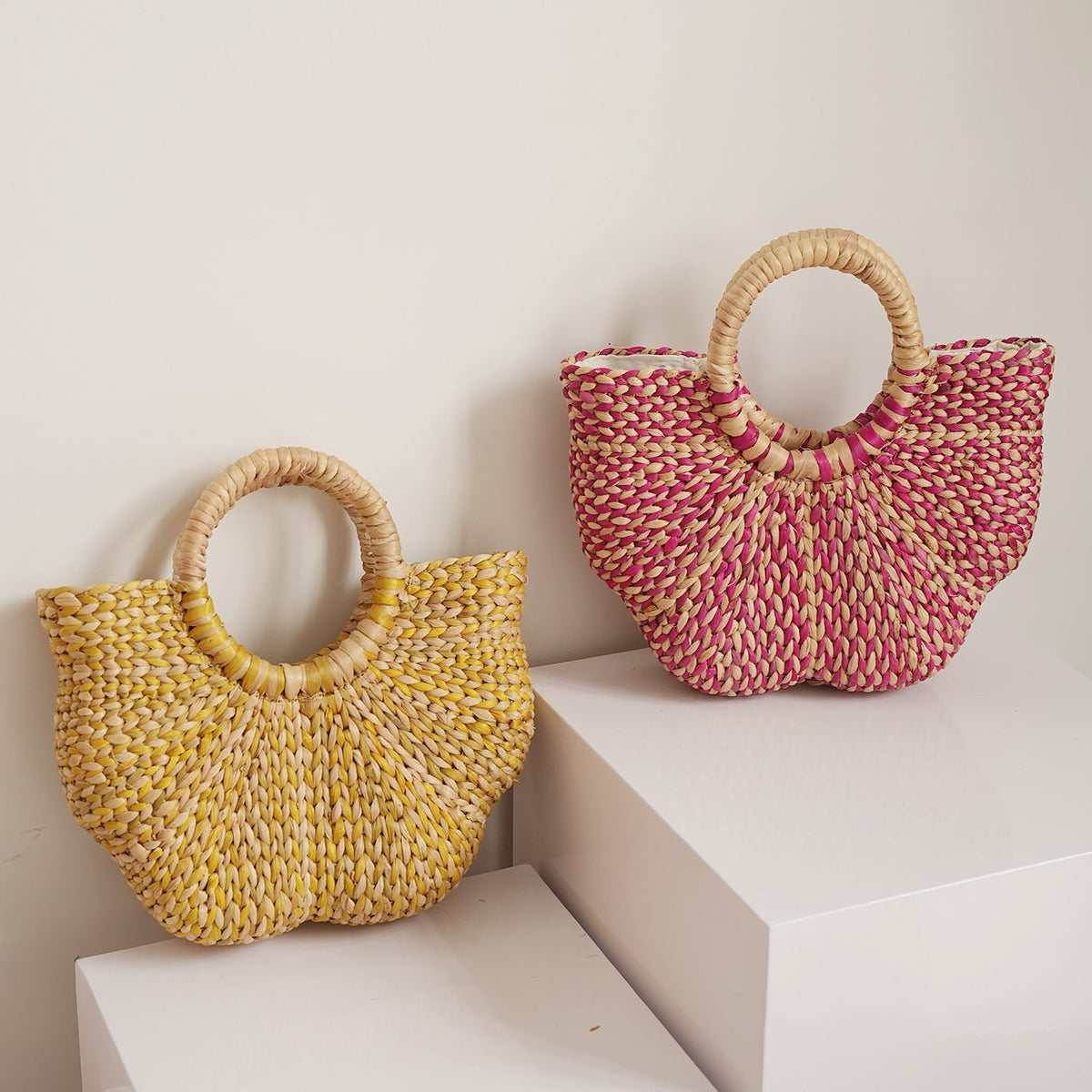 Handmade Beach Bag made of Braided Seagrass | High & Bury