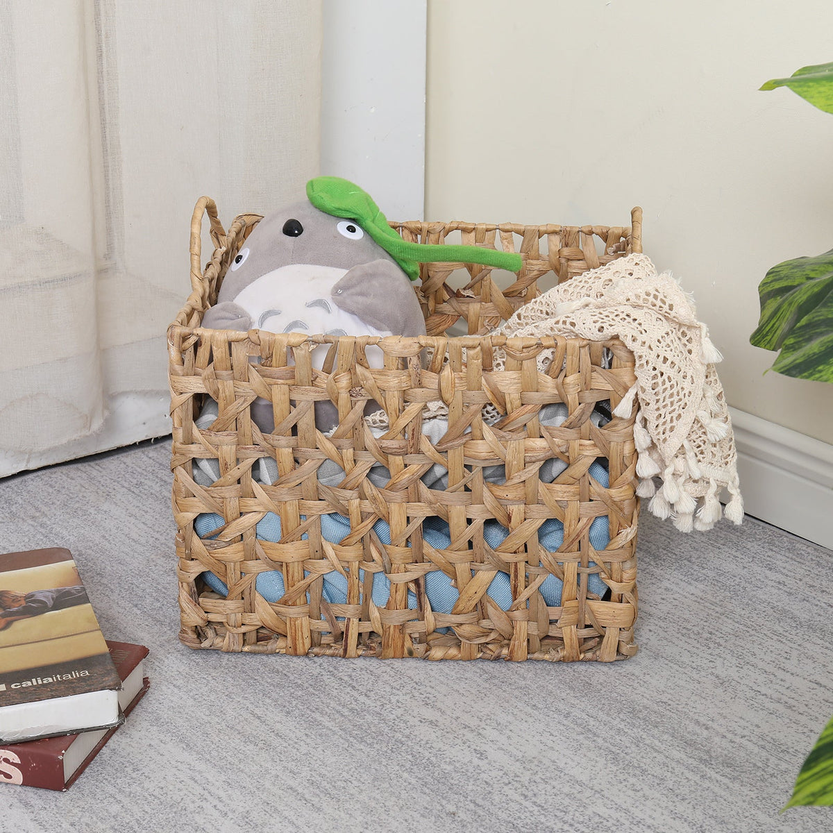 Handwoven Decorative Basket Model Omoh | High & Bury