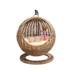 Hanging Chair made of Natural Material | High & Bury