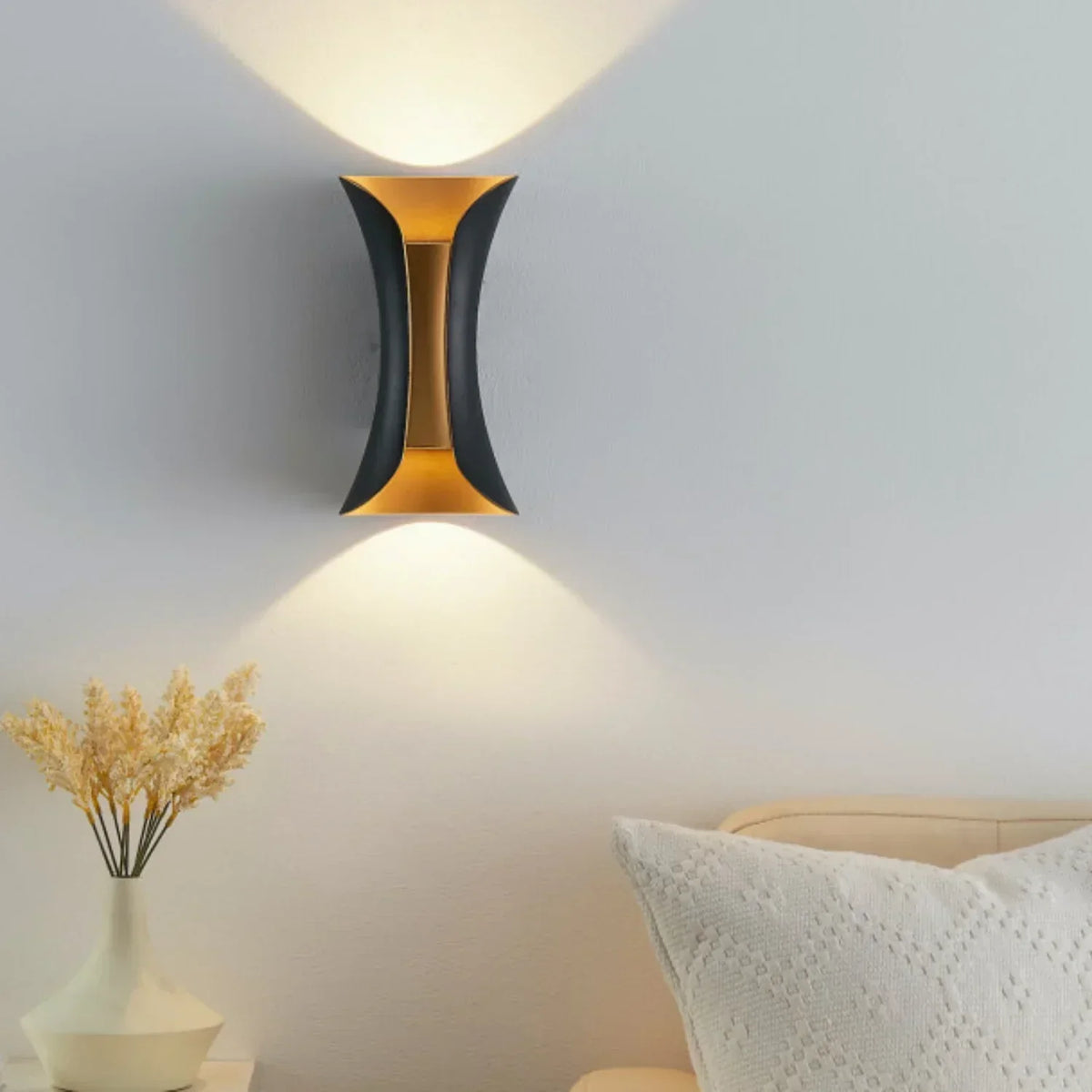 Harfirra Waterproof LED Wall Lamp