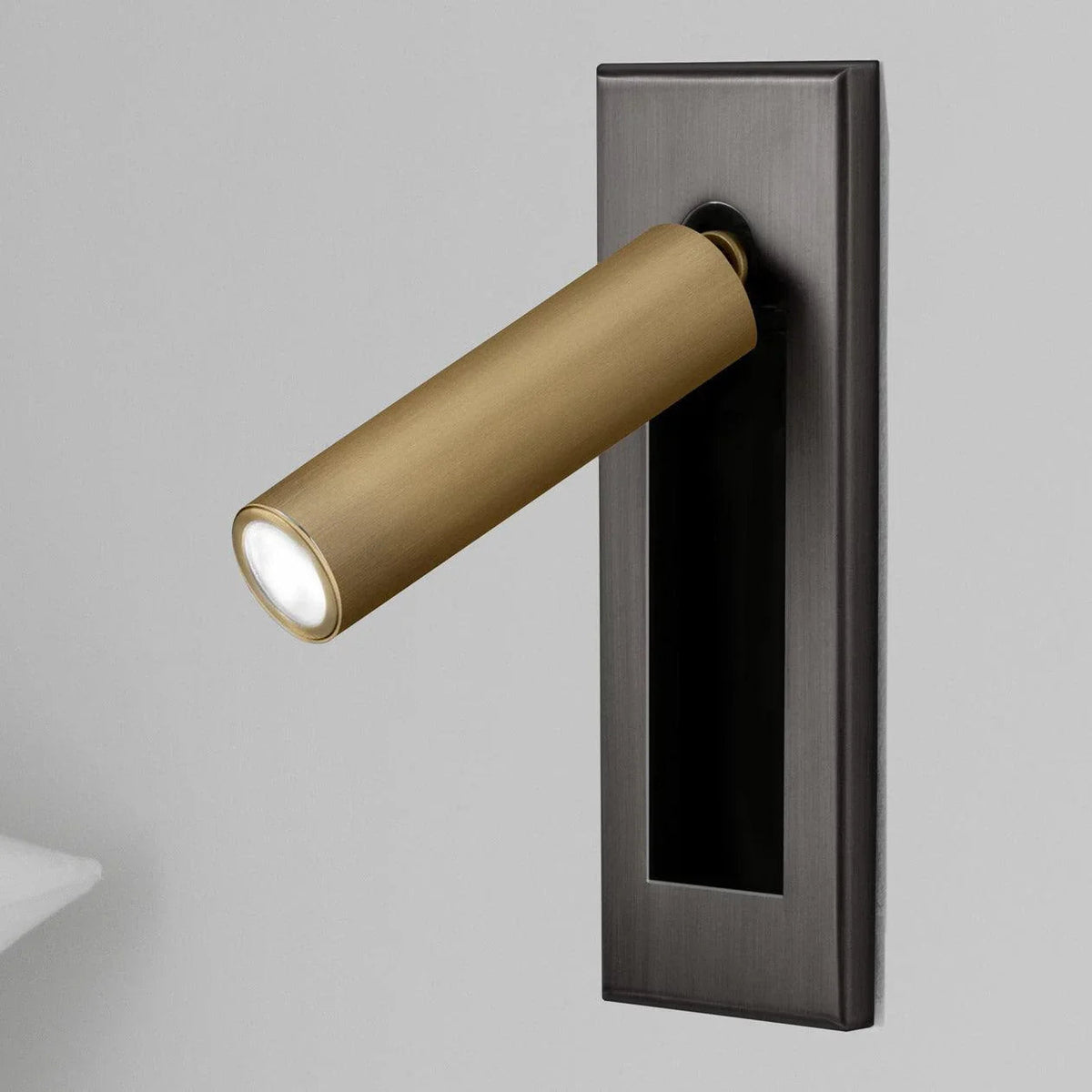 Havenhurst Mount Sconce
