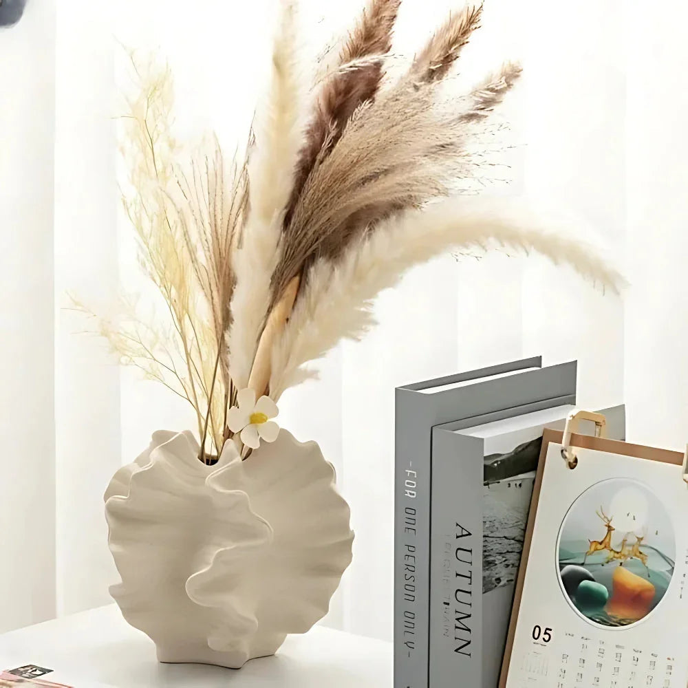 Helstoda Ceramic Vase