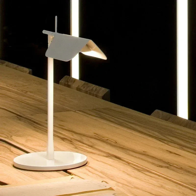 Ilora Desk Lamp