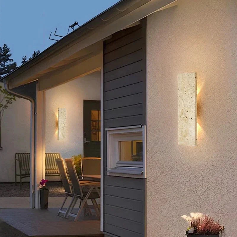 Infia Wall Lamp
