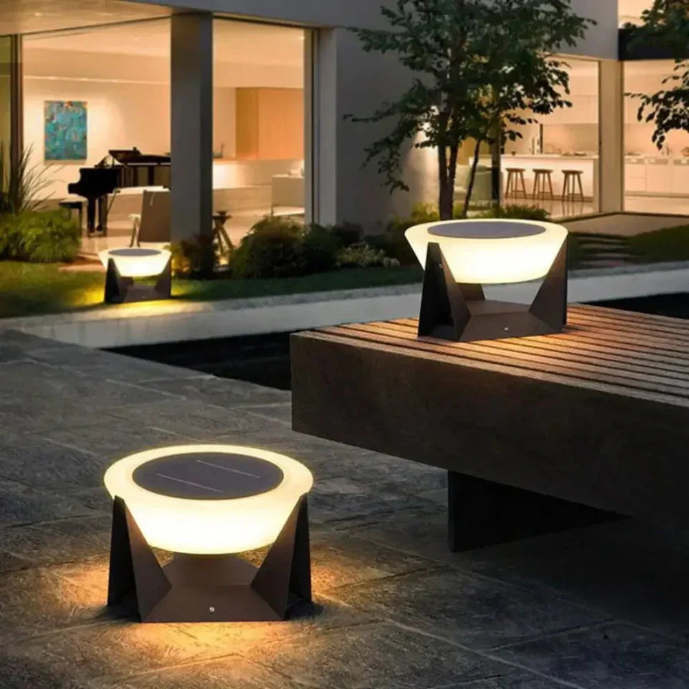 Infita Solar Outdoor Lamp