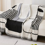Jalndia Throw blanket