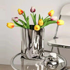 Jorara Vase