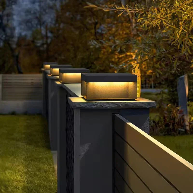 Kallanta Solar Pillar Light