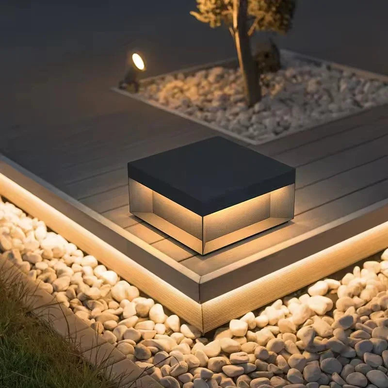 Kallanta Solar Pillar Light