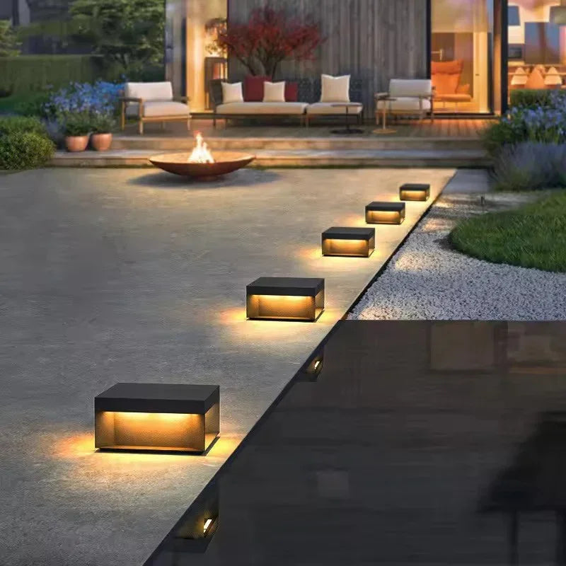 Kallanta Solar Pillar Light