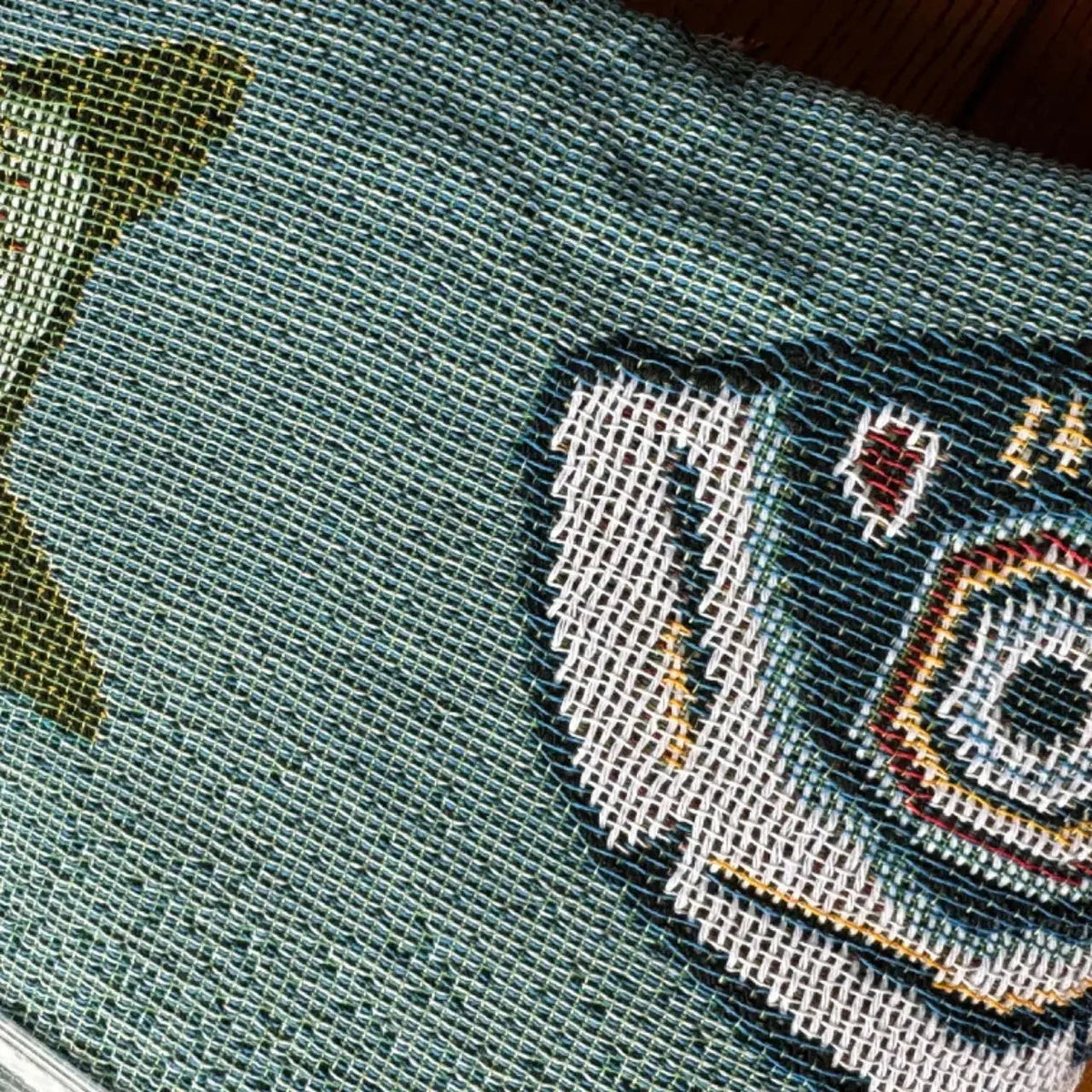 Kalstoma Throw Blanket