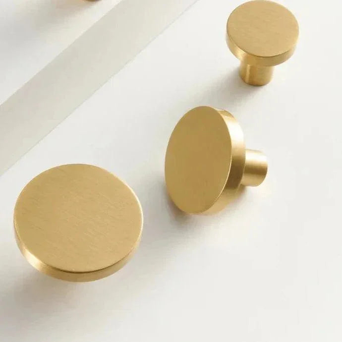 Kelpmoor Cabinet Knobs