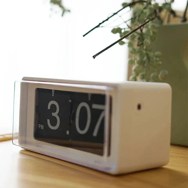 Kerneda Clock