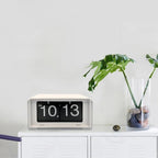 Kerneda Clock