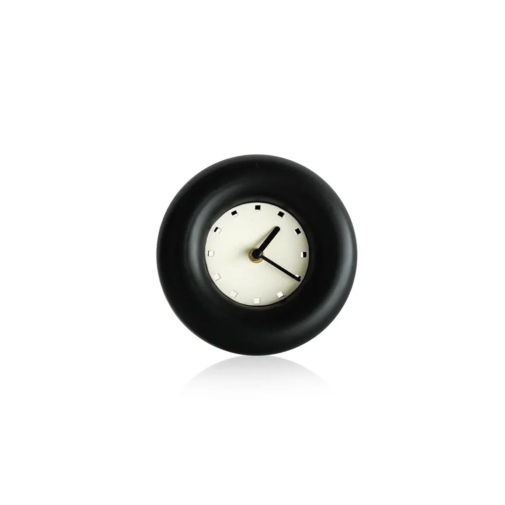 Larkshore Clock