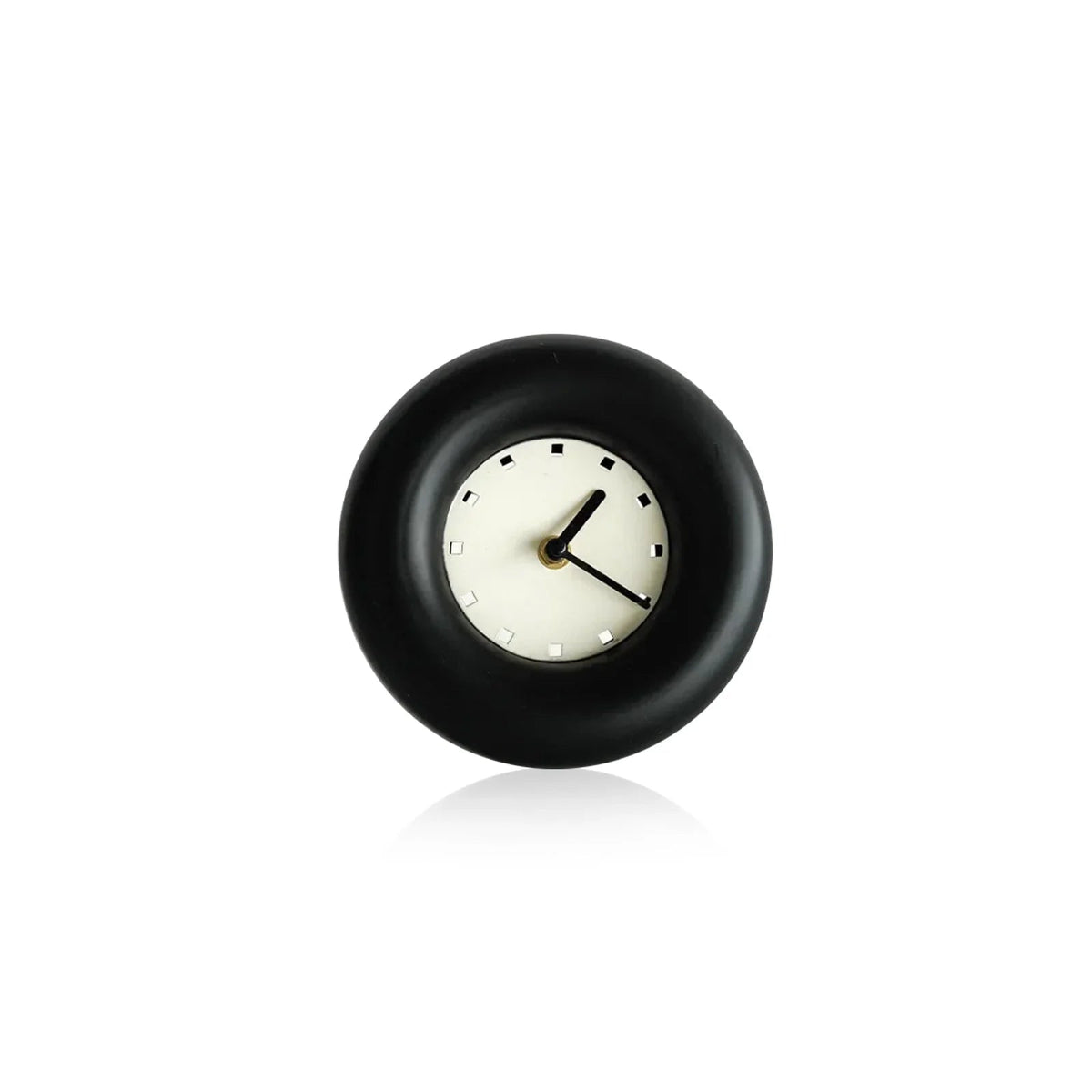 Larkshore Clock