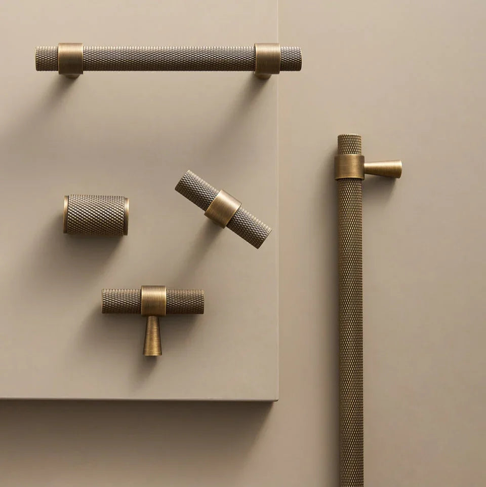 Larkwick Cabinet Handle