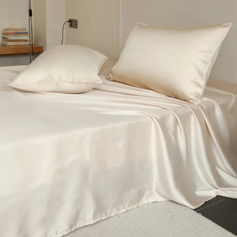 Larkwick Silk Bedding Set