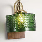Larkwood Wall Light