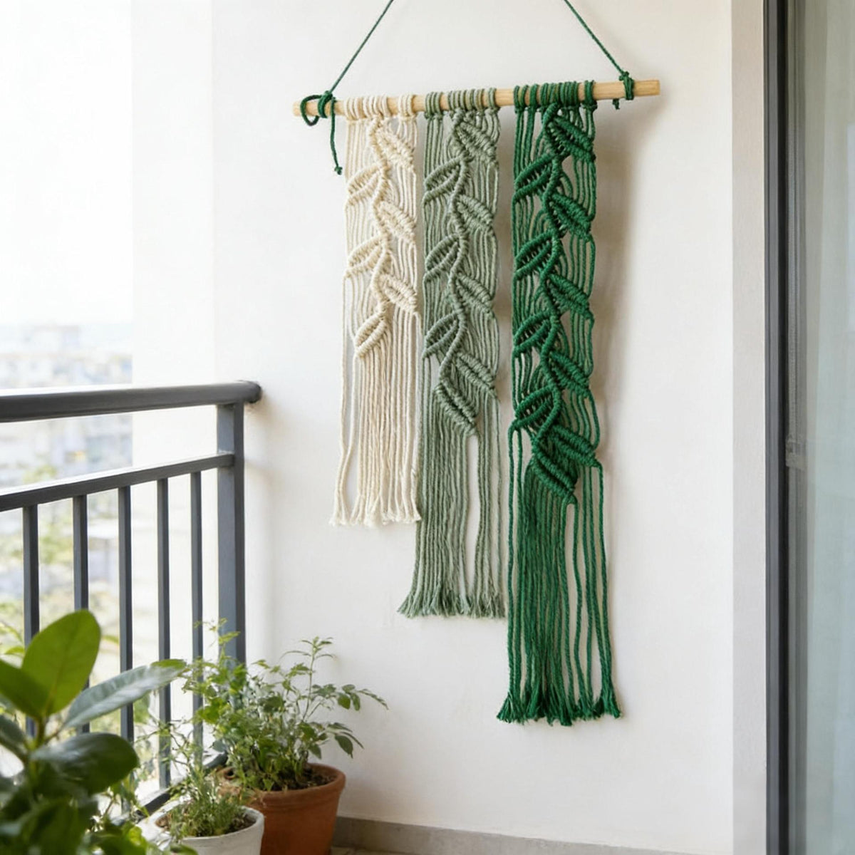 Leaf Pattern Macrame Wall Hanging | High & Bury