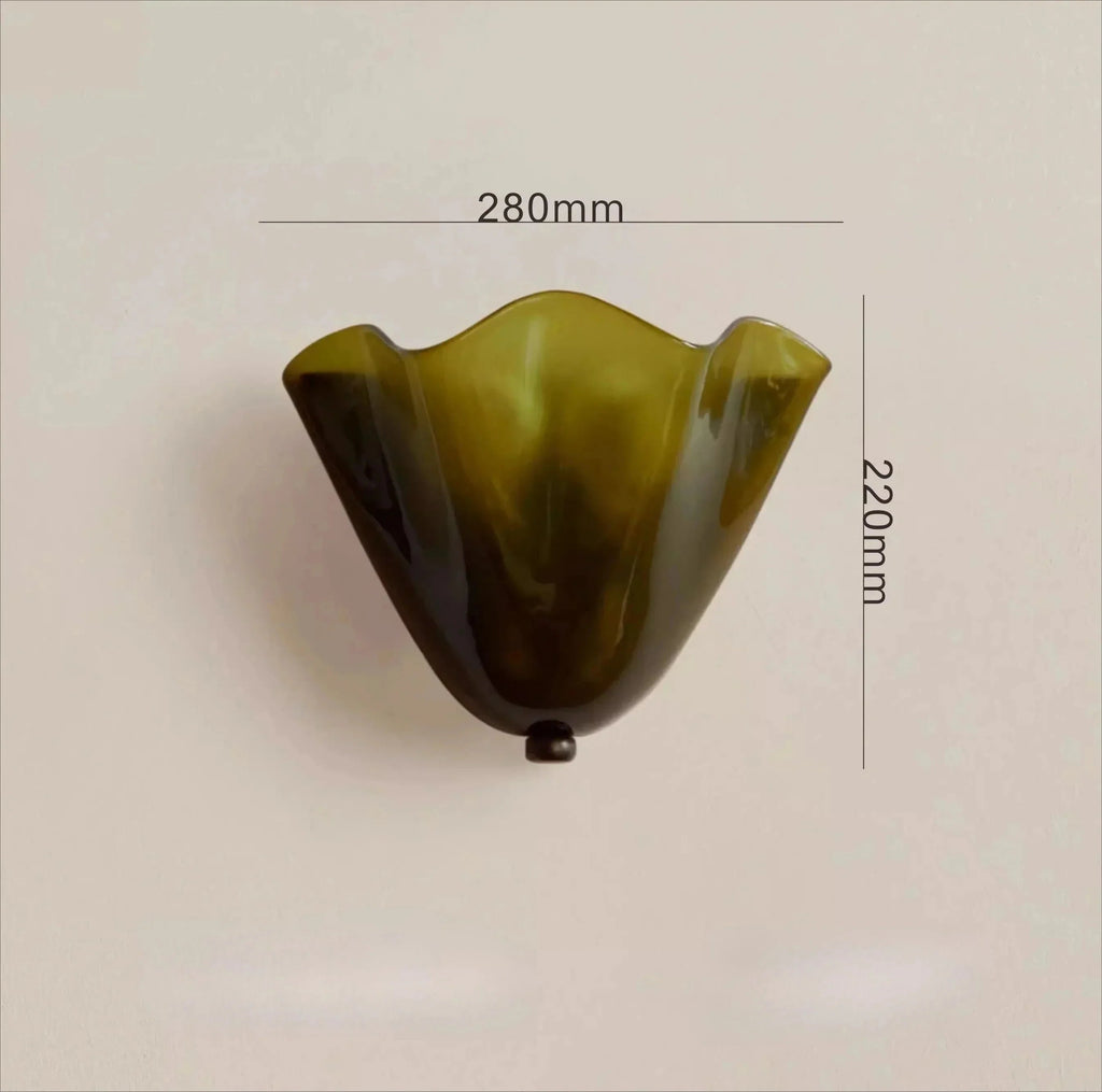 Linara Wall Lamp