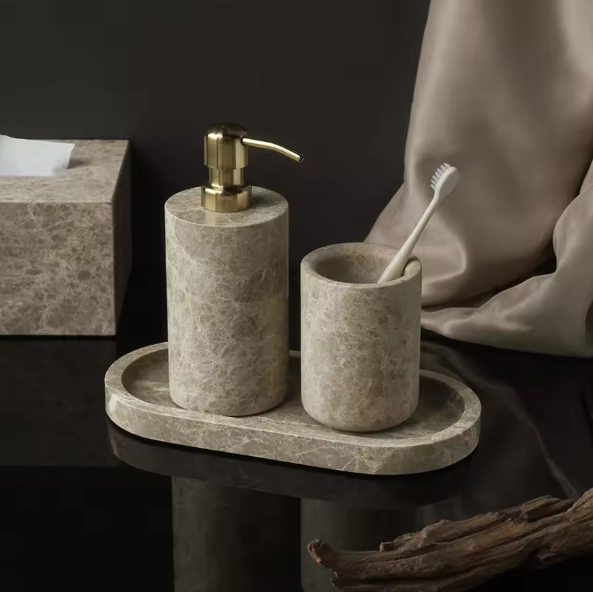 Lordova Bathroom Accessories Set