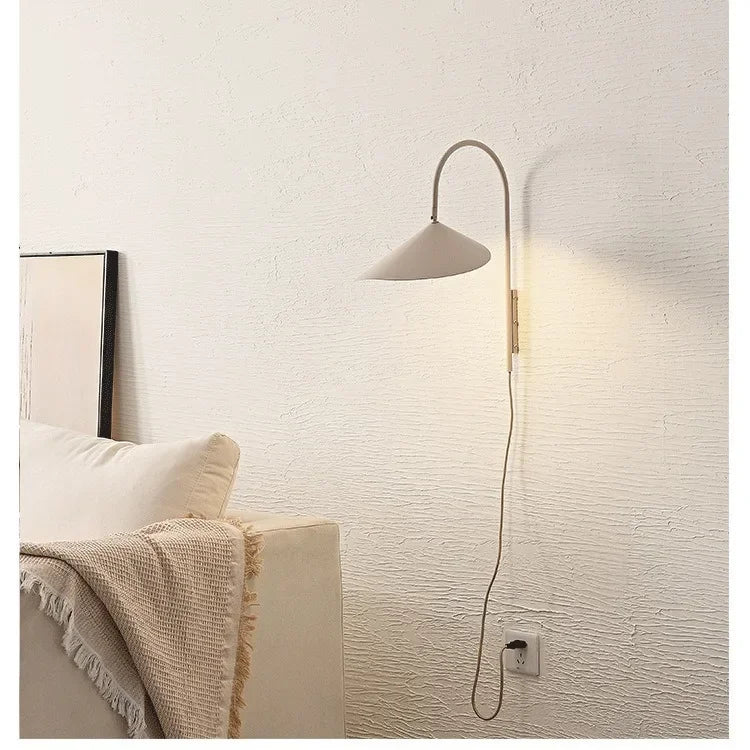 Loressa Wall Lamp
