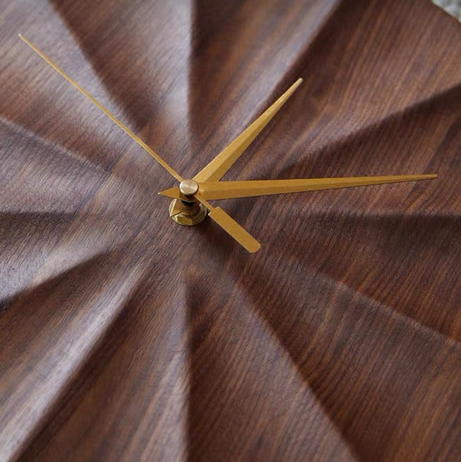 Lorfura Wall Clock