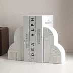Lorndoda Bookend