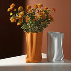 Lorndoda Vase