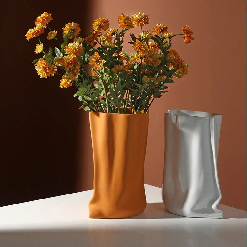 Lorndoda Vase