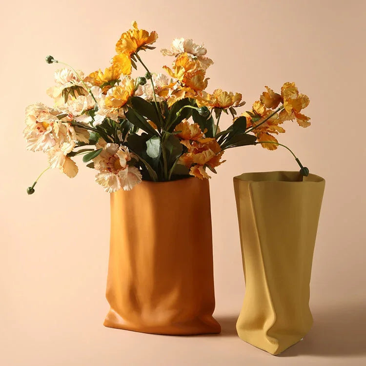 Lorndoda Vase