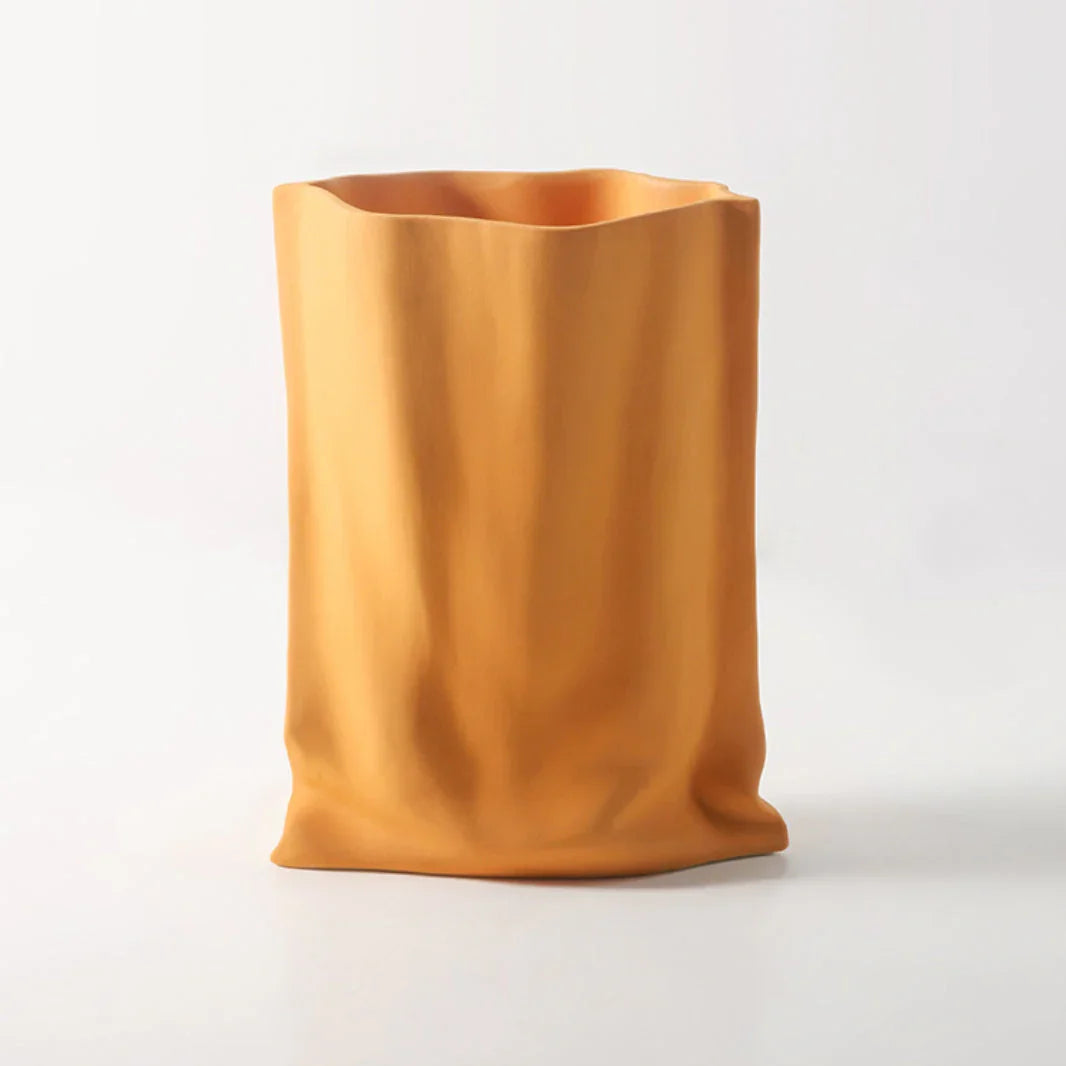 Lorndoda Vase