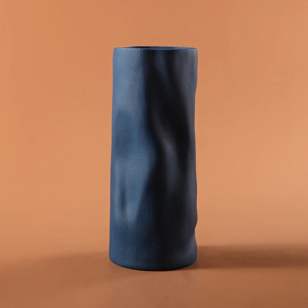 Lorndoda Vase