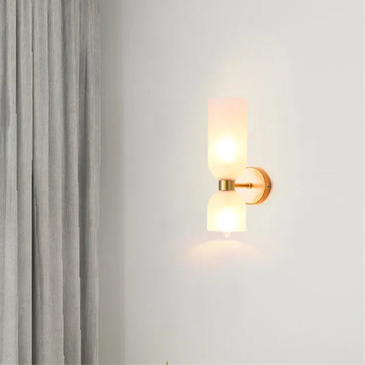 Lorrarno Wall Lamp