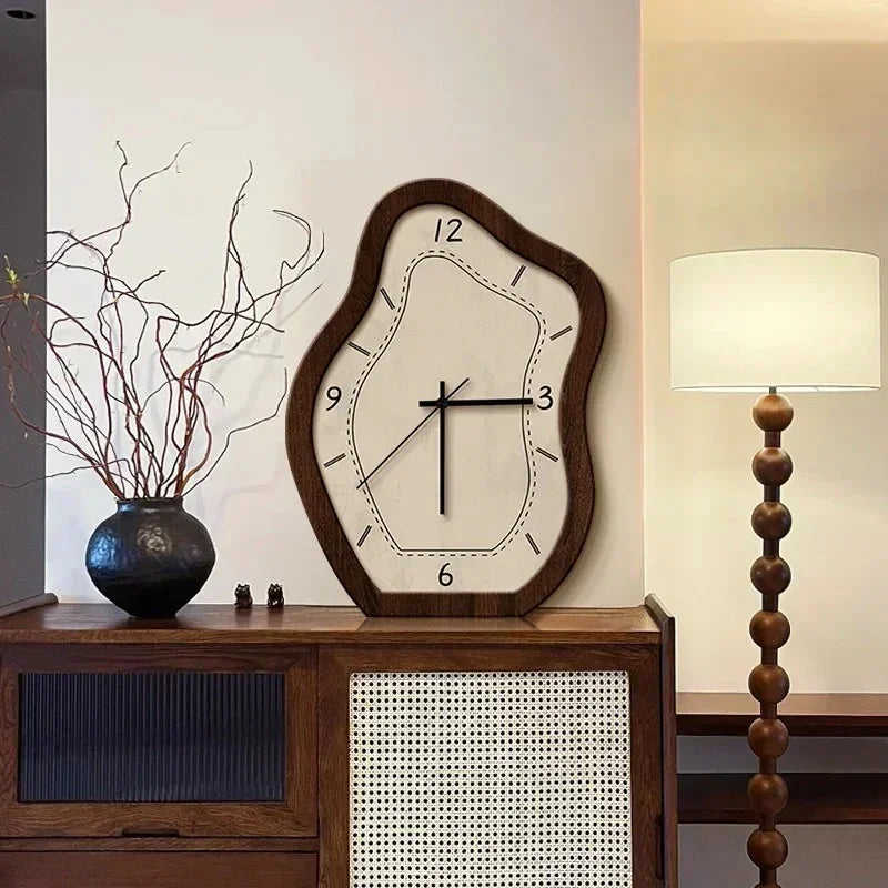 Lorsuna Wall Clock